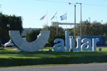 aluar,-la-contracara-de-fate:-un-balance-solido-e-inversiones-millonarias