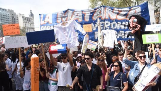 como-se-vivio-la-cuarta-marcha-federal-universitaria:-docentes-y-estudiantes-contra-el-ajuste