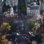 la-persistente-guerra-de-javier-milei-a-las-universidades,-en-tiempo-de-descuento