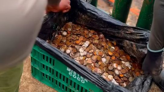 encuentran-400-kilos-de-monedas-y-basura-electronica-en-las-cataratas-del-iguazu