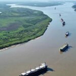 el-parana-en-la-mira:-alertan-sobre-los-riesgos-ambientales-de-la-privatizacion-de-la-via-navegable-troncal
