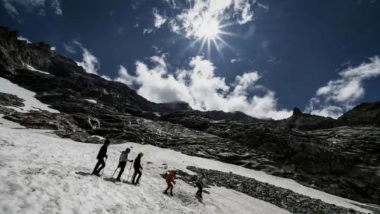 un-experimento-cientifico-genero-miles-de-sismos-bajo-los-alpes-suizos:-“podemos-hacer-que-las-fallas-se-muevan”