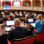 la-libertad-avanza-busca-eliminar-el-impuesto-de-sellos-en-inmuebles-y-automotores-en-provincia