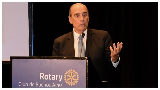 francos-respaldo-el-rumbo-del-gobierno-de-milei-y-deslizo-“internas”-detras-de-la-permanencia-de-adorni