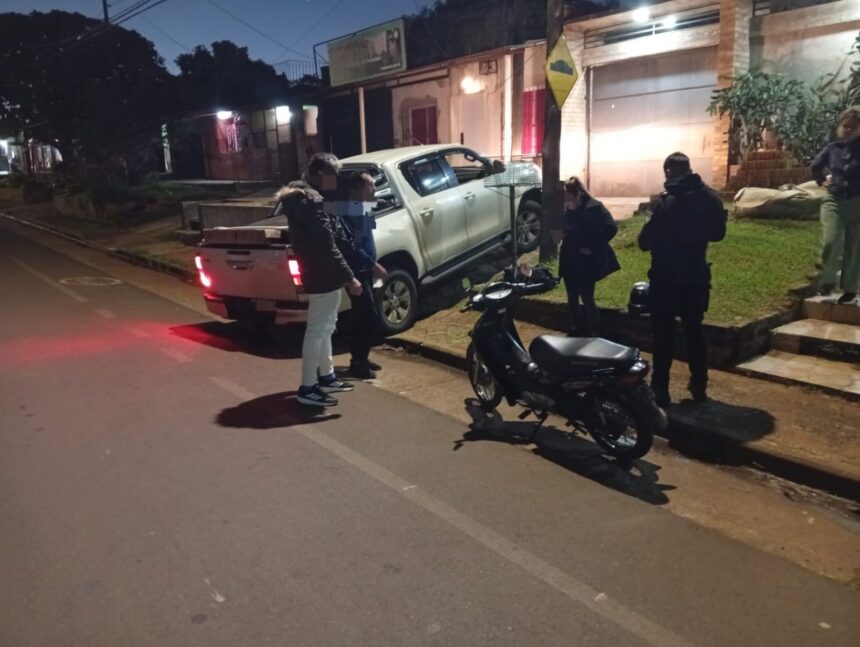 posadas-|-dos-personas-resultaron-lesionadas-tras-el-choque-entre-una-camioneta-y-una-moto