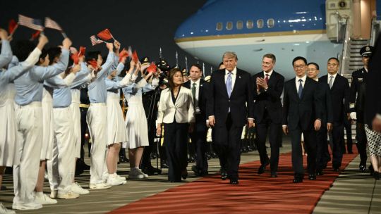 trump-llego-a-beijing-para-la-cumbre-del-“g2”:-comercio,-iran-y-tierras-raras-en-la-agenda-bilateral-con-xi-jinping