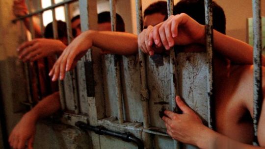 hay-mas-presos-que-lugar:-el-gobierno-extendio-por-dos-anos-la-emergencia-penitenciaria-federal