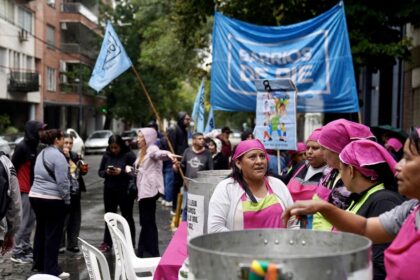 dura-carta-de-barrios-de-pie-contra-milei:-“la-crueldad-y-la-corrupcion-no-van-mas,-hay-que-escuchar-al-pueblo”