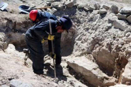 uranio,-permisos-expres-y-tension-social:-la-avanzada-minera-canadiense-que-reabre-el-conflicto-en-chubut