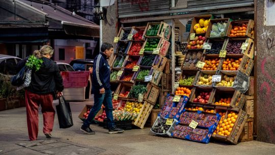 argentina-inflation-slowed-in-april-for-first-time-in-11-months