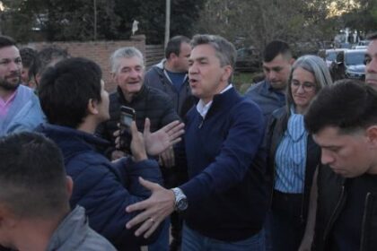 detuvieron-a-un-periodista-tras-preguntas-“incomodas”-al-gobernador-de-chaco:-“sos-un-militante-k”