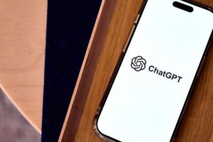 openai-analiza-demandar-a-apple-por-incumplimientos-en-acuerdo-de-ia