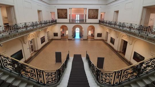 museos-gratis,-feria-de-vinilos-y-recorridos-secretos:-los-mejores-planes-en-cordoba-para-el-dia-internacional-de-los-museos