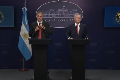 despues-de-negar-un-ascenso-a-pablo-quirno,-javier-milei-se-reunio-dos-horas-con-manuel-adorni-y-el-canciller