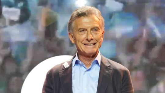mauricio-macri-en-el-acto-del-pro:-apoyo-a-milei-y-criticas-al-peronismo,-“el-kirchnerismo-esta-en-decadencia”