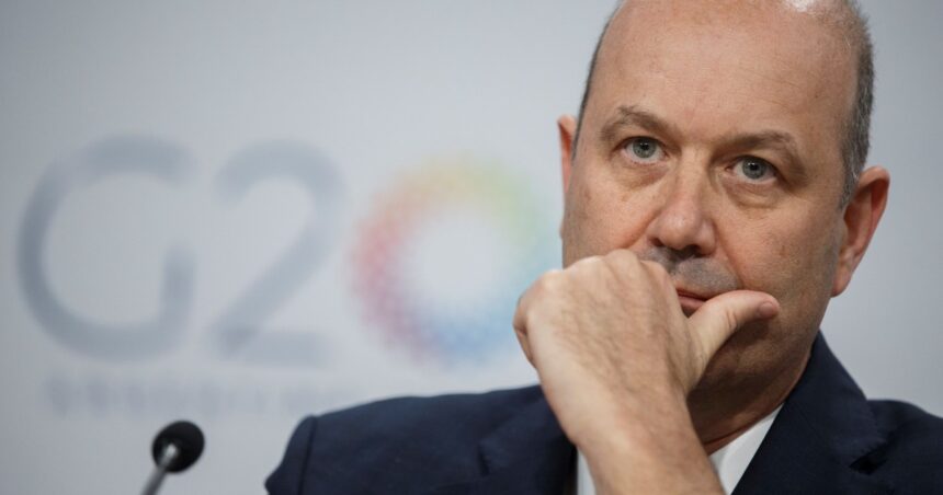 “estuvimos-25-anos-boludeando”:-sturzenegger-defendio-a-adorni-y-celebro-la-baja-de-la-inflacion