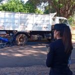 motociclista-choco-contra-un-camion-estacionado-en-posadas