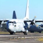 argentina-envio-un-hercules-a-bolivia-para-romper-el-bloqueo-que-sufre-el-presidente-paz-pereira-y-distribuir-alimentos