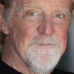 jonathan-taplin:-la-revolucion-de-la-ia-podria-provocar-disturbios-masivos-o-una-crisis-similar-a-la-depresion