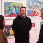 historias-humanas-y-arte-emergente-en-la-vibrante-+feria-de-santa-fe