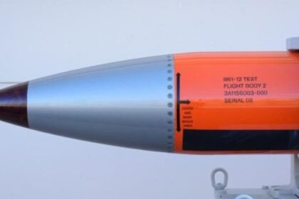 la-nueva-bomba-nuclear-de-eeuu.-que-preocupa-a-rusia,-china-e-iran:-es-hasta-24-veces-mas-potente-que-la-de-hiroshima