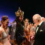 marianela-nunez-brillo-ante-el-rey-carlos-iii-en-una-gala-historica-del-royal-ballet-de-londres