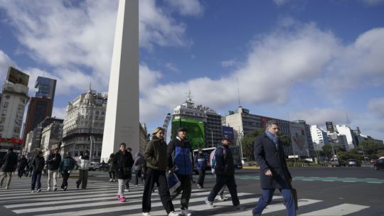 clima-en-ciudad-de-buenos-aires:-el-sol-gana-terreno-al-mediodia-y-se-espera-una-noche-fresca