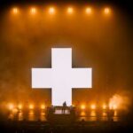 martin-garrix-desato-una-tormenta-de-beats,-fuego-y-euforia-en-el-movistar-arena
