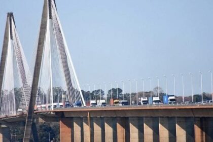 misiones:-impulsan-un-regimen-fiscal-diferenciado-con-brasil-y-paraguay-para-mitigar-la-crisis-de-consumo:-“la-idea-es-traer-los-productos-como-pymes-y-venderlos-formalmente”