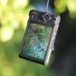 la-juventud-rechaza-la-perfeccion-de-los-smartphones-y-adopta-camaras-compactas-de-los-2000-para-lograr-fotos-imperfectas