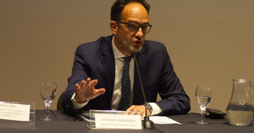 antonio-hernando:-“necesitamos-una-alianza-estrategica-en-materia-de-digitalizacion-y-conectividad”