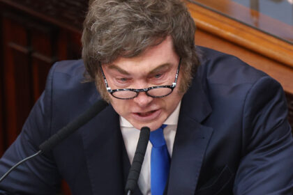 una-nueva-encuesta-midio-hasta-cuando-aguanta-la-gente-el-ajuste-de-milei:-resultados-clave