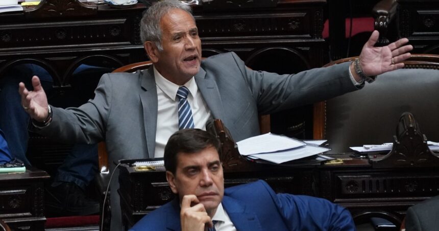 paritarias-2026:-la-bancaria-logro-un-nuevo-aumento-y-el-salario-inicial-supera-los-2,3-millones-de-pesos