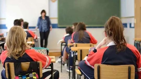 la-educacion-argentina-en-crisis:-“9-de-cada-10-jovenes-o-no-termino-el-secundario-o-termina-con-un-bajo-nivel-de-conocimiento”