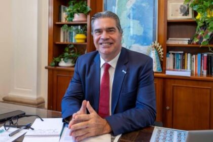 capitanich-aseguro-que-un-eventual-gobierno-peronista-tendra-equilibrio-fiscal-“combatiendo-la-evasion”