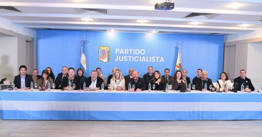 fuerte-desafio-de-parrilli-a-kicillof:-“el-candidato-del-pj-va-a-ser-trucho-porque-cristina-esta-proscripta”