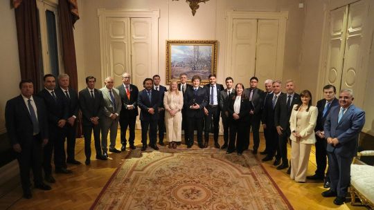 partido-mileis-la-libertad-avanza-evalua-acuerdos-provinciales-para-elecciones-de-2027