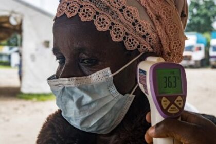 la-oms-evalua-usar-vacunas-y-medicamentos-experimentales-frente-al-aumento-de-muertes-por-ebola-en-el-congo