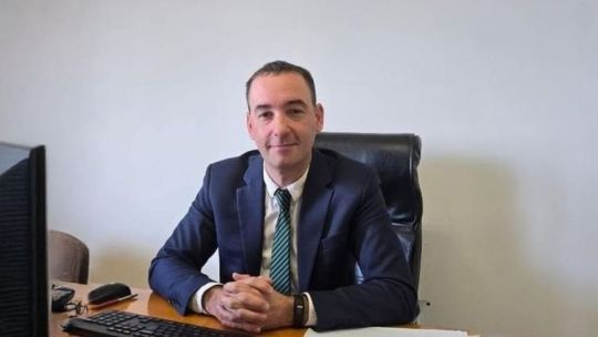 el-hermano-de-manuel-adorni-corrigio-su-declaracion-jurada-y-sumo-una-herencia-de-$21-millones