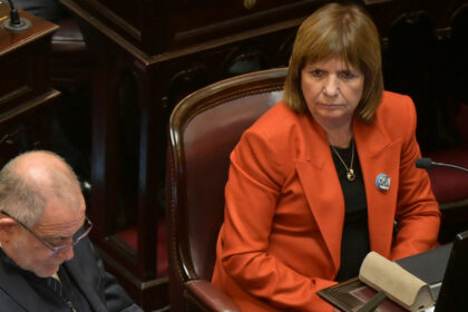 el-oficialismo-acelera-una-sesion-en-el-senado-para-aprobar-pliegos-judiciales-y-el-acuerdo-con-los-fondos-buitre