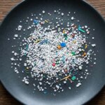 contaminacion-invisible:-cuales-son-los-alimentos-cotidianos-que-concentran-la-mayor-cantidad-de-microplasticos