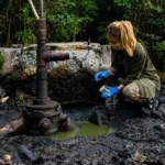 alarma-en-salta:-derrames-en-pozos-petroleros-abandonados-contaminan-la-reserva-aguarague