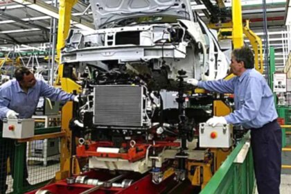 denuncian-a-renault-por-contaminacion-ambiental-tras-el-cierre-de-metalurgica-tandil