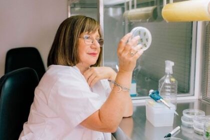 argentine-scientist-wins-global-award-for-her-work-on-‘drought-resistant’-crops