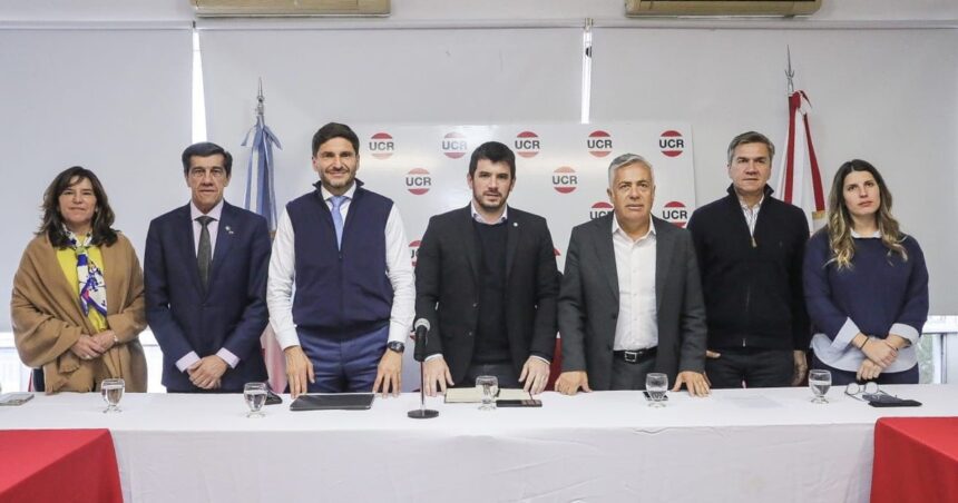 la-ucr-se-fortalece:-gobernadores-y-dirigentes-convocan-a-un-encuentro-federal-para-reforzar-su-presencia-politica-en-todo-el-pais