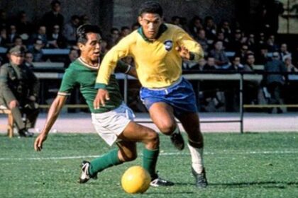 el-mundial-de-garrincha-en-chile-1962:-como-el-genio-brasileno-lidero-la-consagracion-de-la-copa-del-mundo