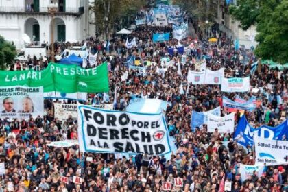 en-“qr!”-advirtieron:-“el-sistema-de-salud-esta-al-borde-de-un-colapso-inedito”