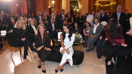 en-fotos:-empresarios,-gobernadores-y-figuras-en-la-gala-anual-de-asociacion-conciencia
