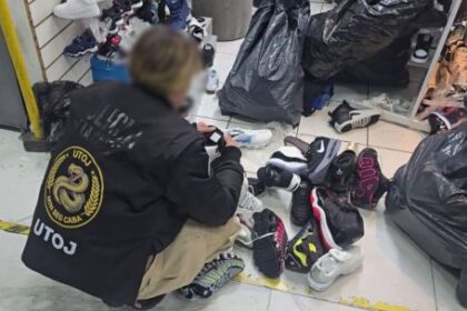 golpe-al-contrabando:-secuestraron-5.000-pares-de-zapatillas-truchas-y-$240-millones-en-mercaderia-ilegal