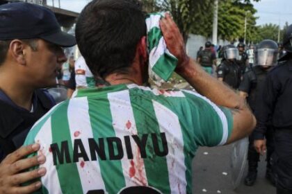 fallo-historico:-ratifican-indemnizacion-para-un-hincha-de-mandiyu-que-perdio-un-ojo-por-un-balazo-policial